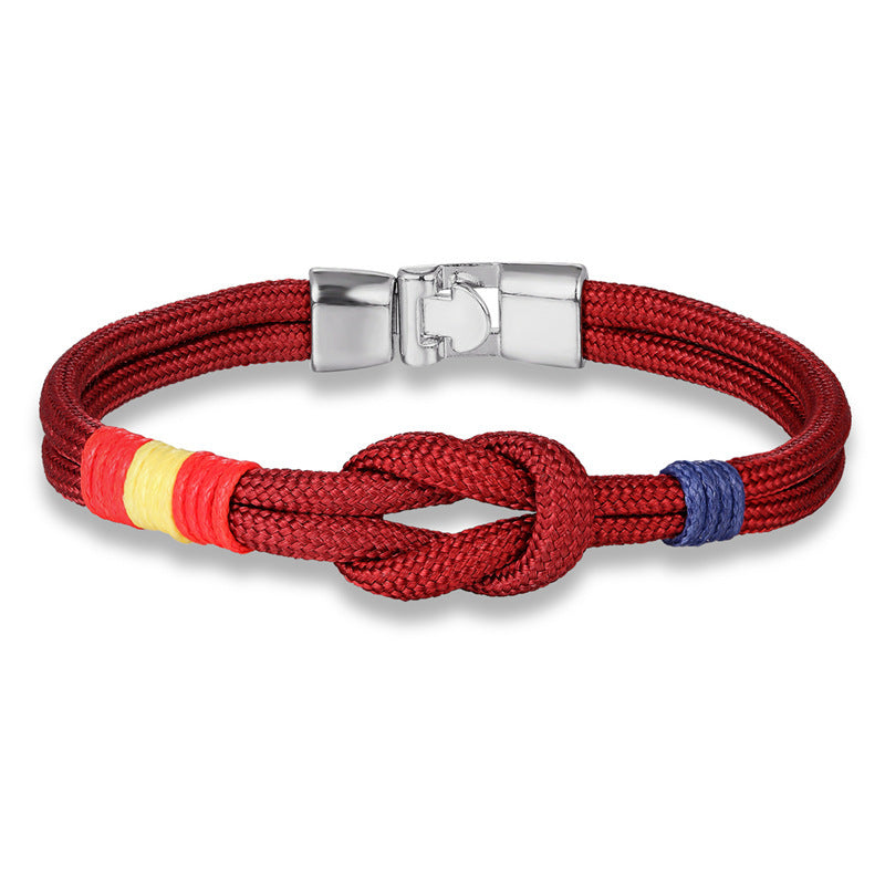 Men and women wear jewelry concentric knot bracelet