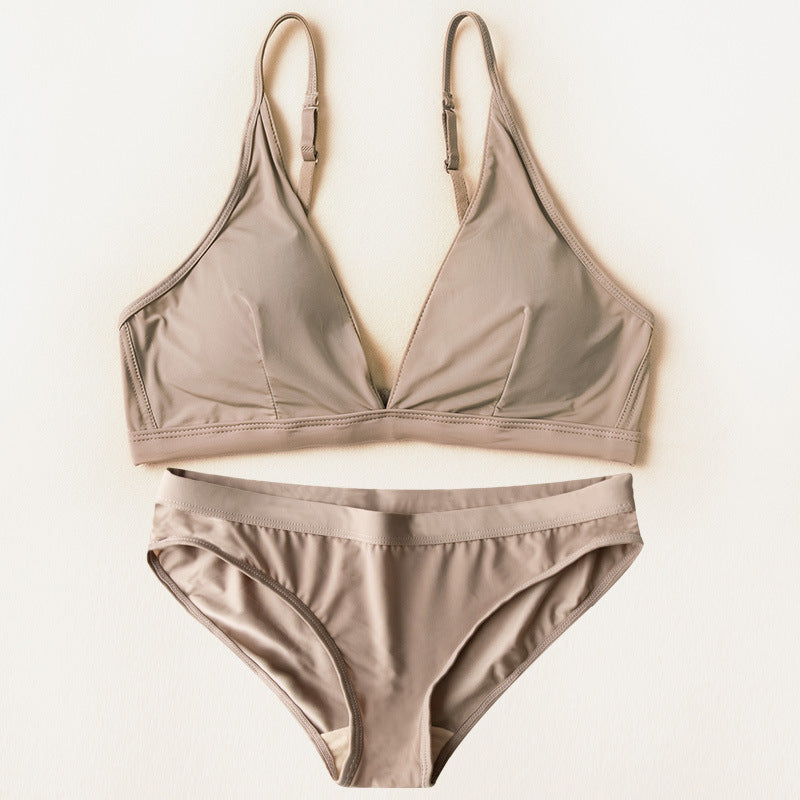 European And American Big Breasts Show Small Without Chest Pad Ice Silk French Lingerie Set