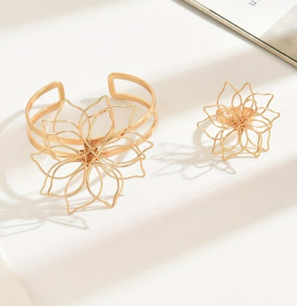 Lxalry Fashion Women's Jewelry Set, Elegant Geometric Lattice Flower Ring, Double-Layer Smooth Open Adjustable Bracelet With Inlaid Lattice Line Flower Bracelet, Suitable For Everyday, Wedding Party